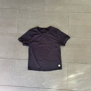 Vuori Pose Black Ribbed Tee